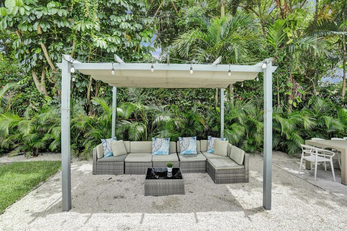 הוילה Golden Glades Miami Getaway 4BR With BBQ & Relaxing Backyard מראה חיצוני תמונה